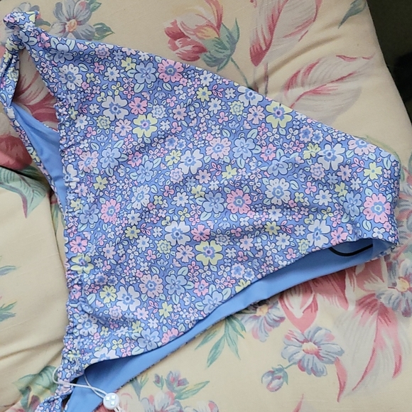 Frankies Bikini Bottom - Picture 2 of 5